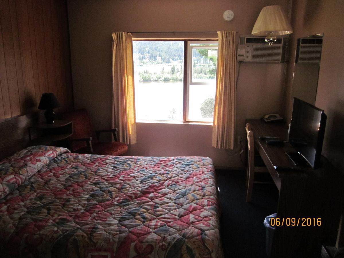 Valleyview Motel Williams Lake Esterno foto
