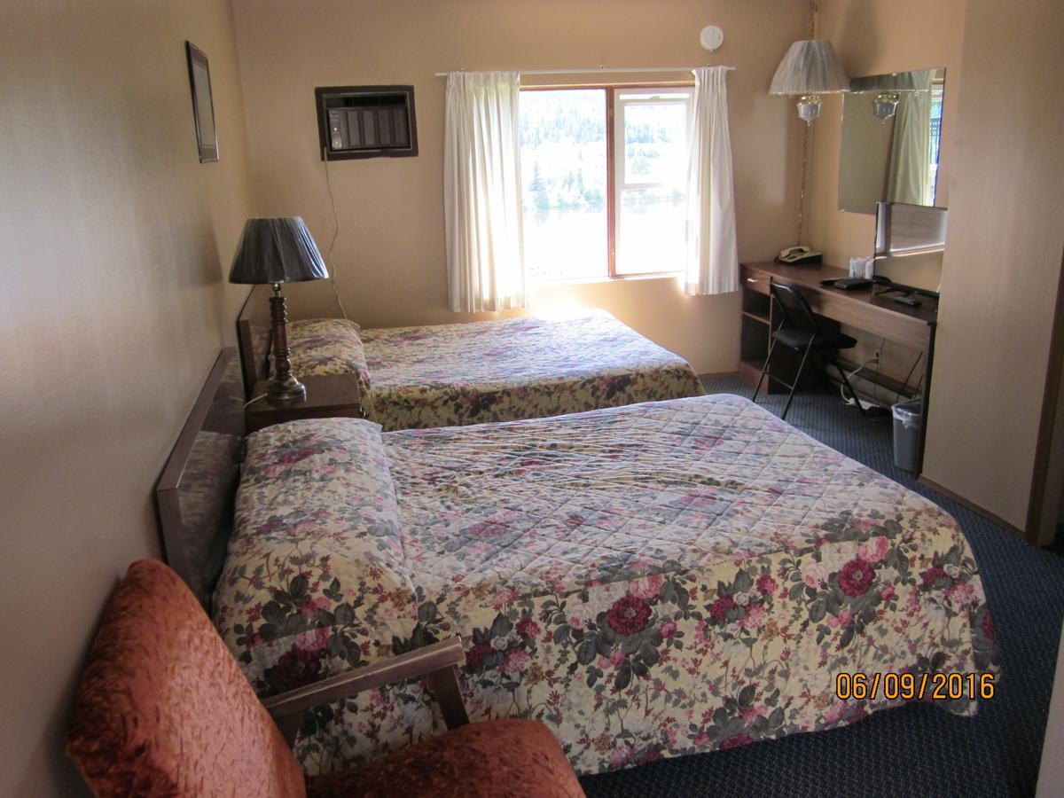 Valleyview Motel Williams Lake Esterno foto
