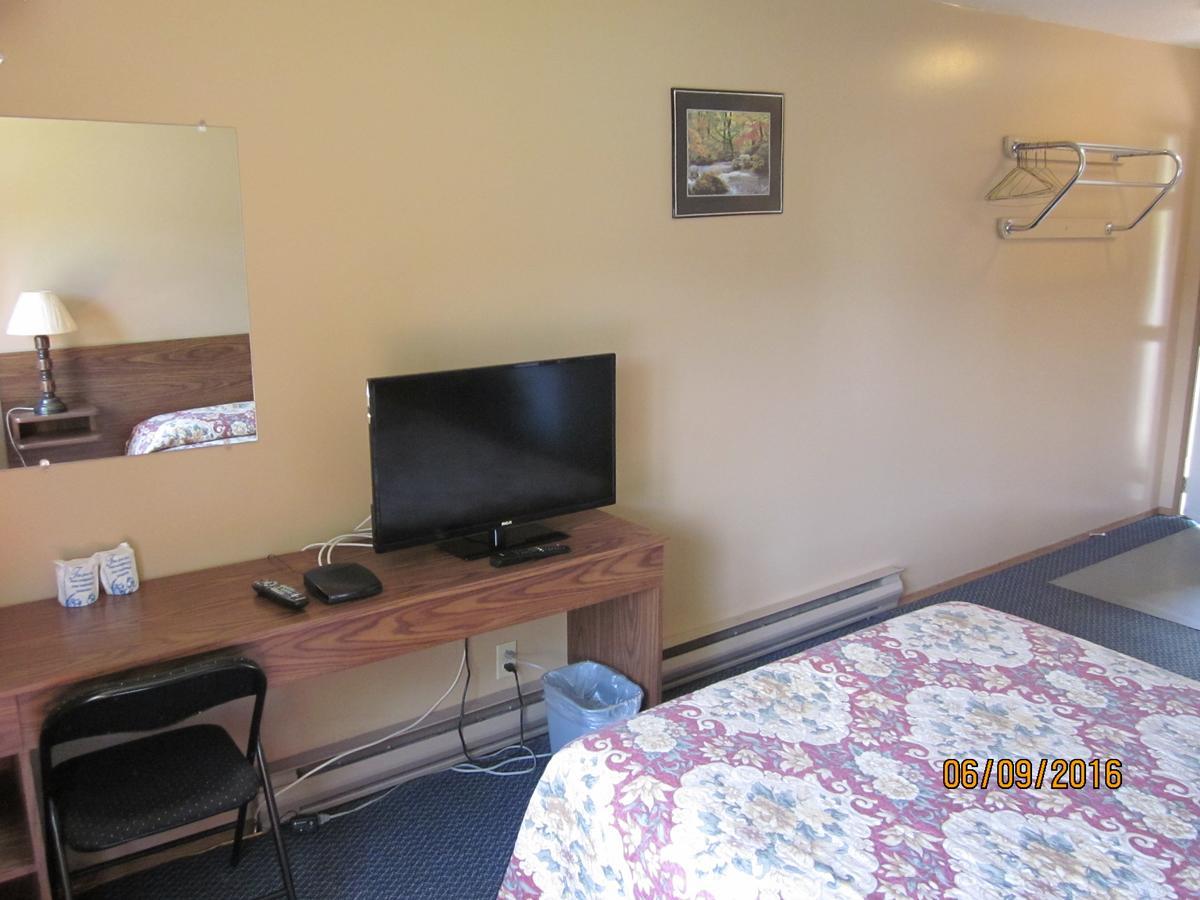 Valleyview Motel Williams Lake Esterno foto
